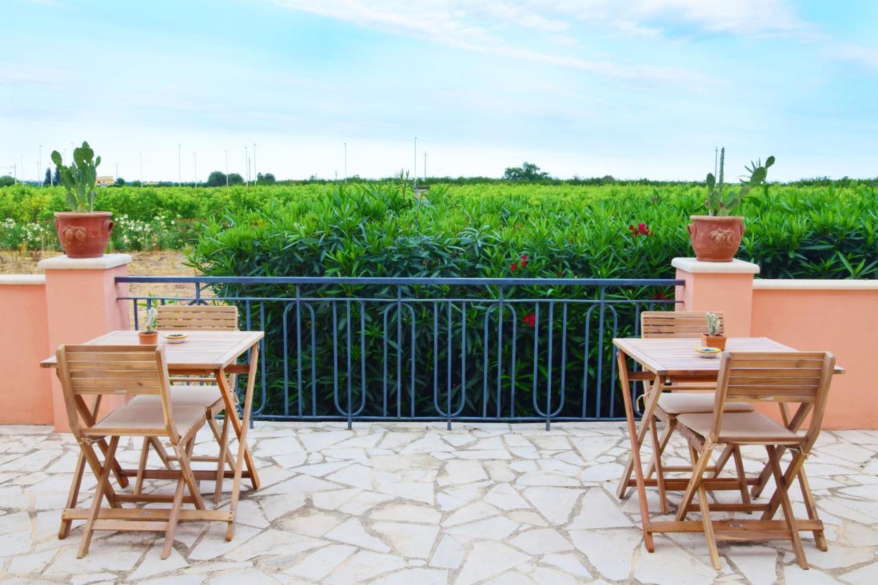 Antico Casale Benali Bed & Breakfast Сиракуза Екстериор снимка