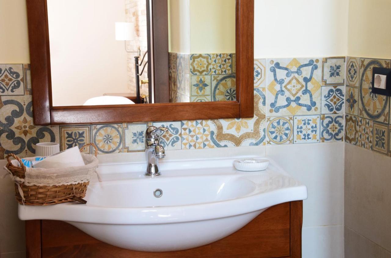 Antico Casale Benali Bed & Breakfast Сиракуза Екстериор снимка